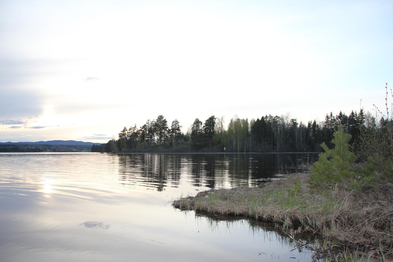 Mora Vandrarhem Och Gaesthem Vinäs 外观 照片