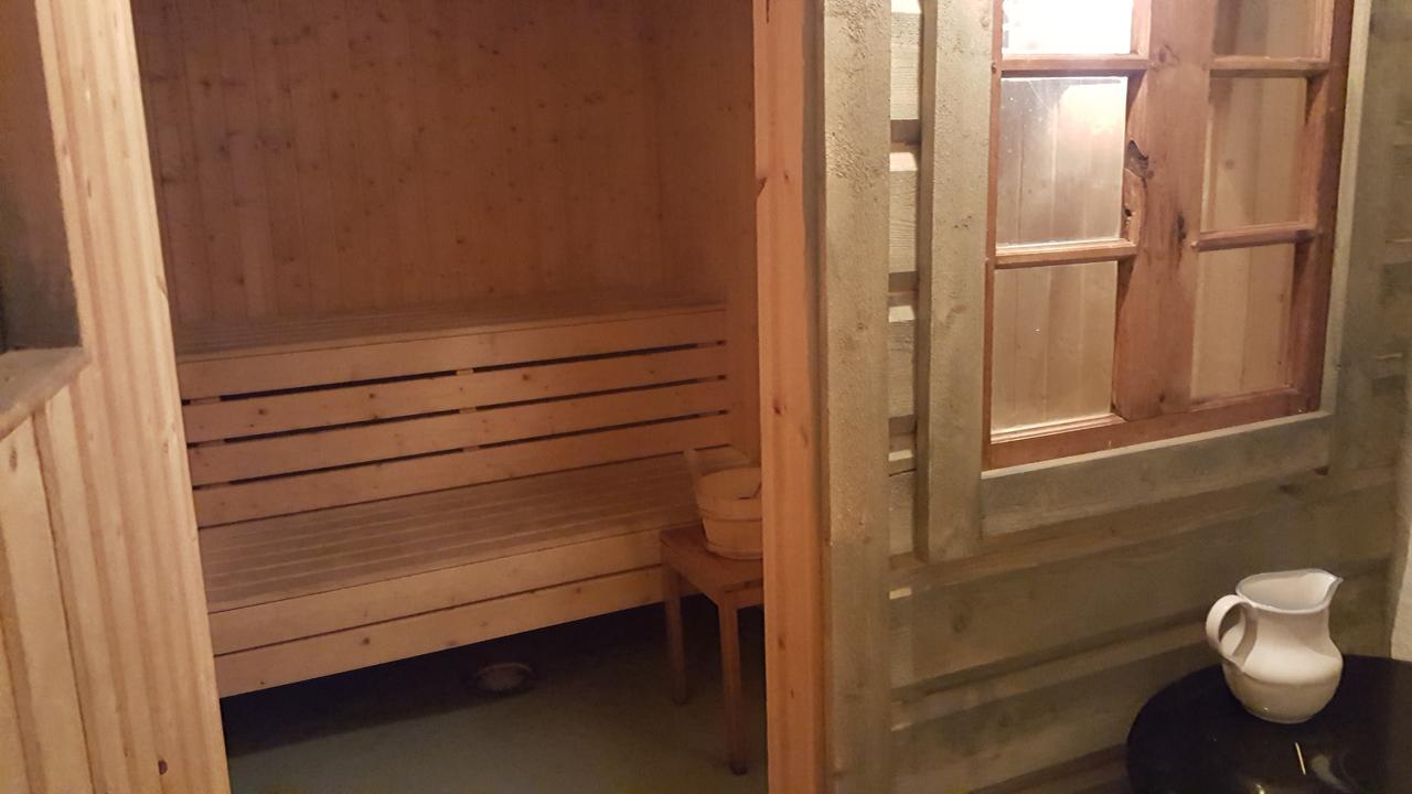 Mora Vandrarhem Och Gaesthem Vinäs 外观 照片