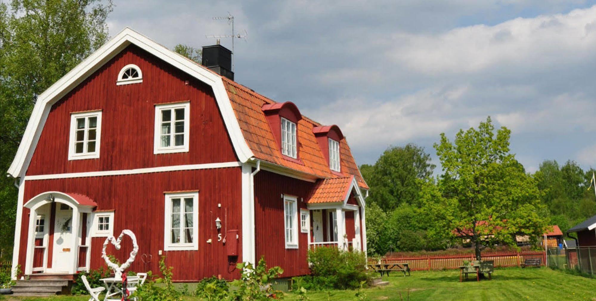Mora Vandrarhem Och Gaesthem Vinäs 外观 照片